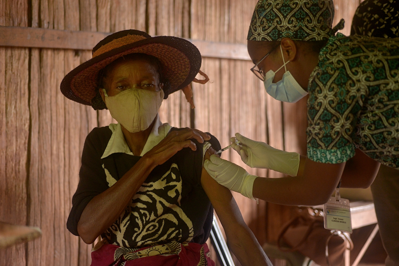 travel vaccinations for madagascar